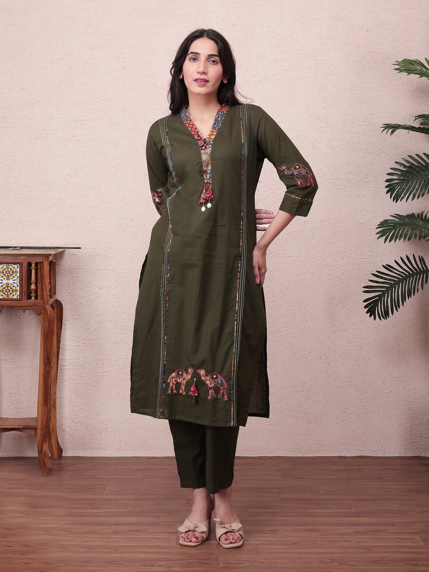 Women’s Forest Green Cotton Kurta Pant Set with Printed Dupatta