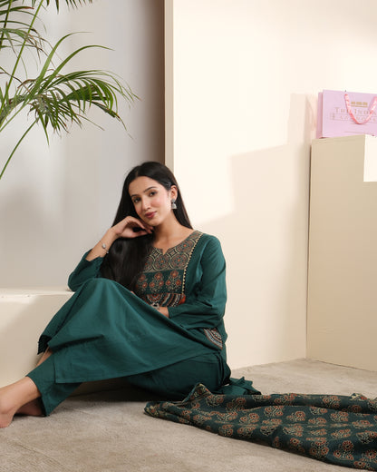 Women's Teal Green Cotton Printed Kurta Pant Set with Dupatta & Side Pocket